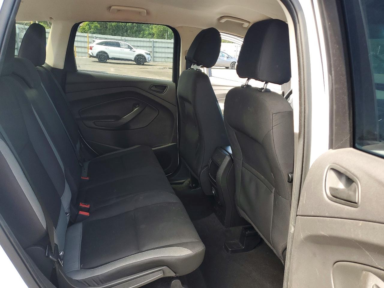 1FMCU0F76FUC28121 · 2015 FORD ESCAPE · 11/13