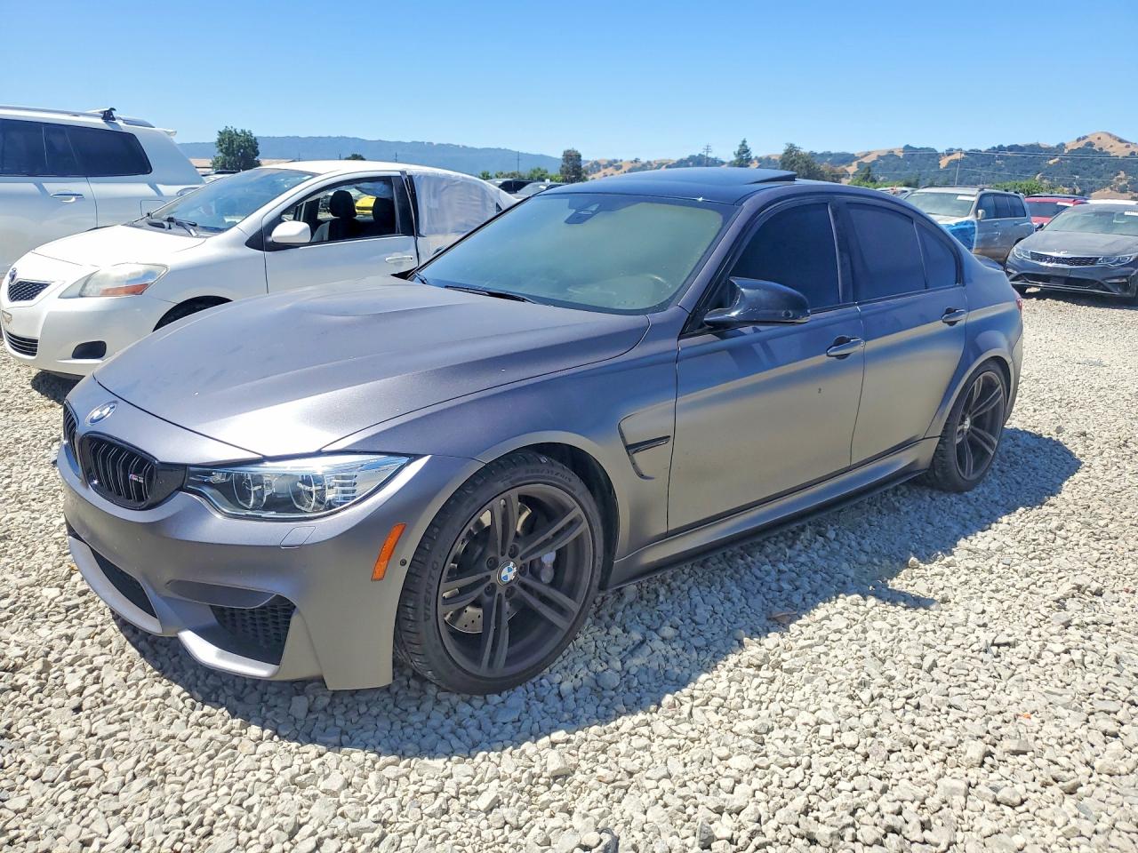 WBS8M9C30H5G85466 · 2017 BMW M3