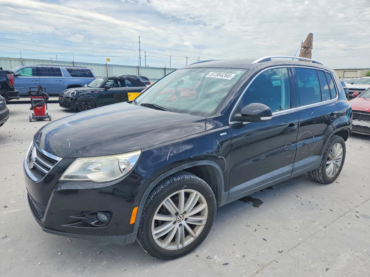 WVGAV7AX9AW523456 · 2010 VOLKSWAGEN TIGUAN