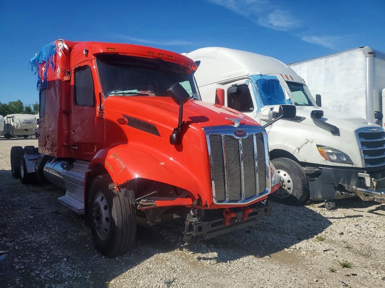 2022 PETERBILT 579