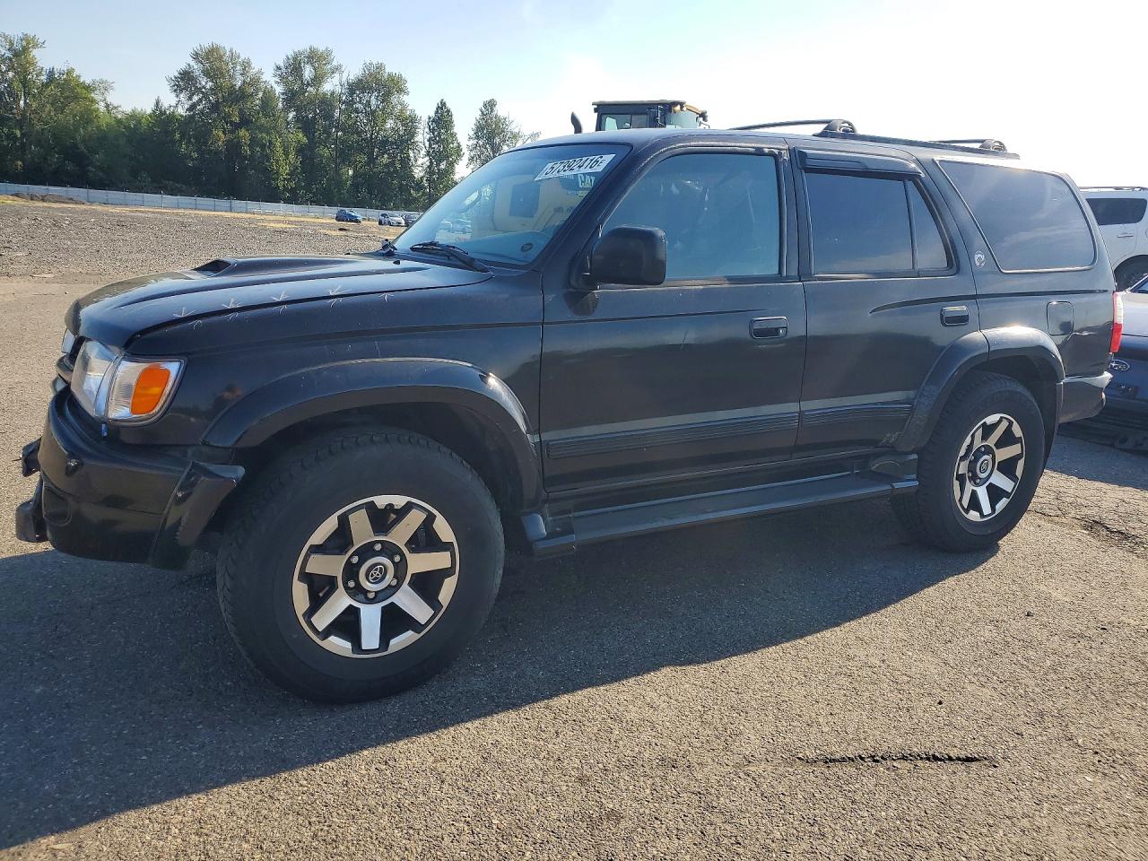 JT3GN86R6Y0136203 · 2000 TOYOTA 4RUNNER