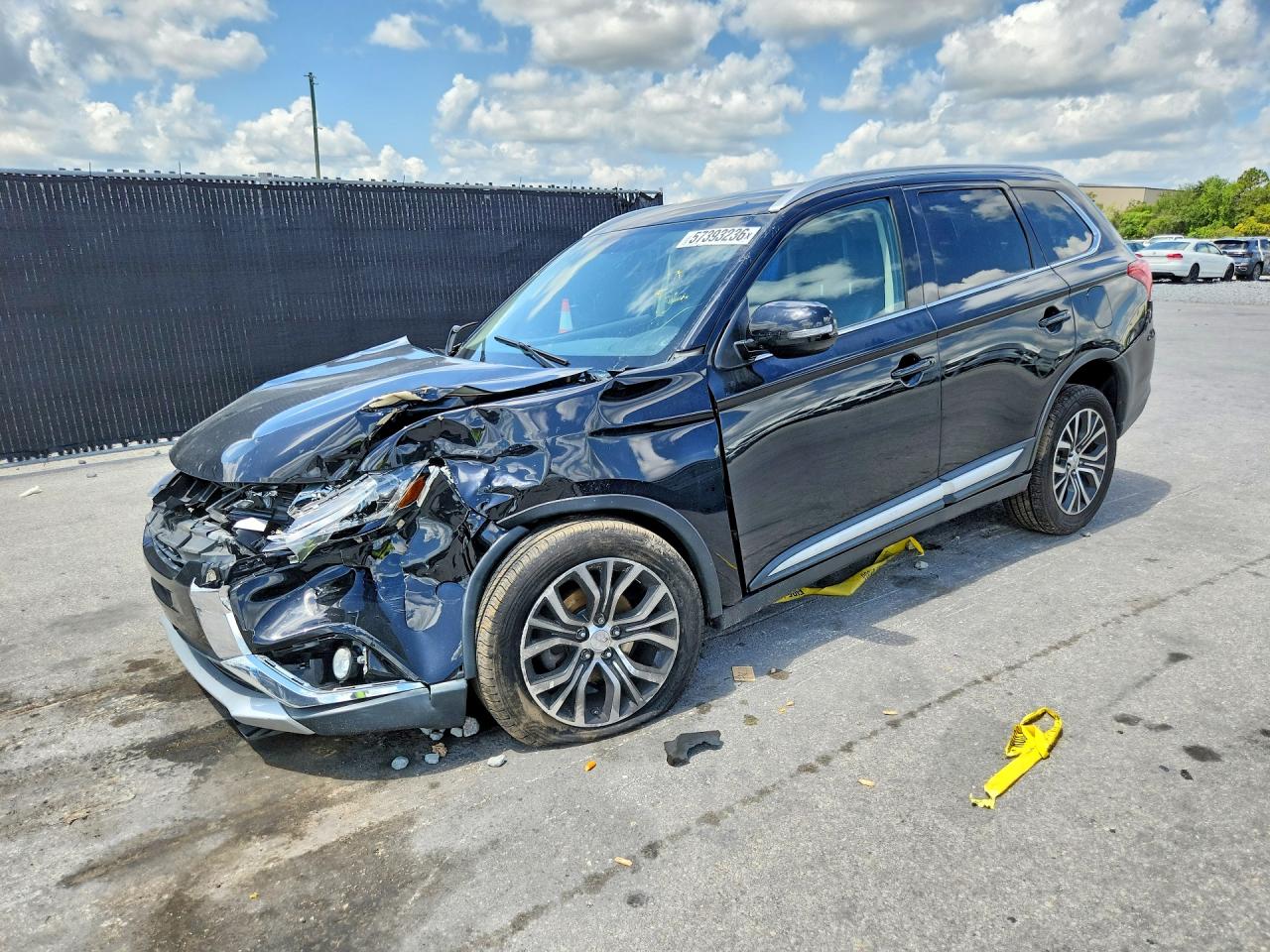 JA4AD3A3XHZ048965 · 2017 MITSUBISHI OUTLANDER