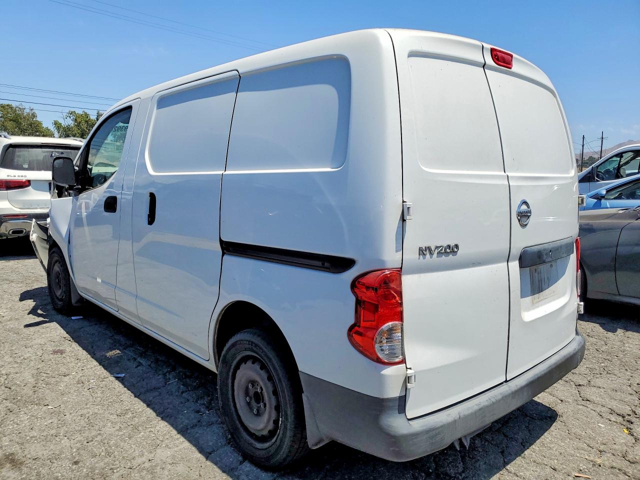 3N6CM0KN2LK691729 · 2020 NISSAN NV200 · 2/13