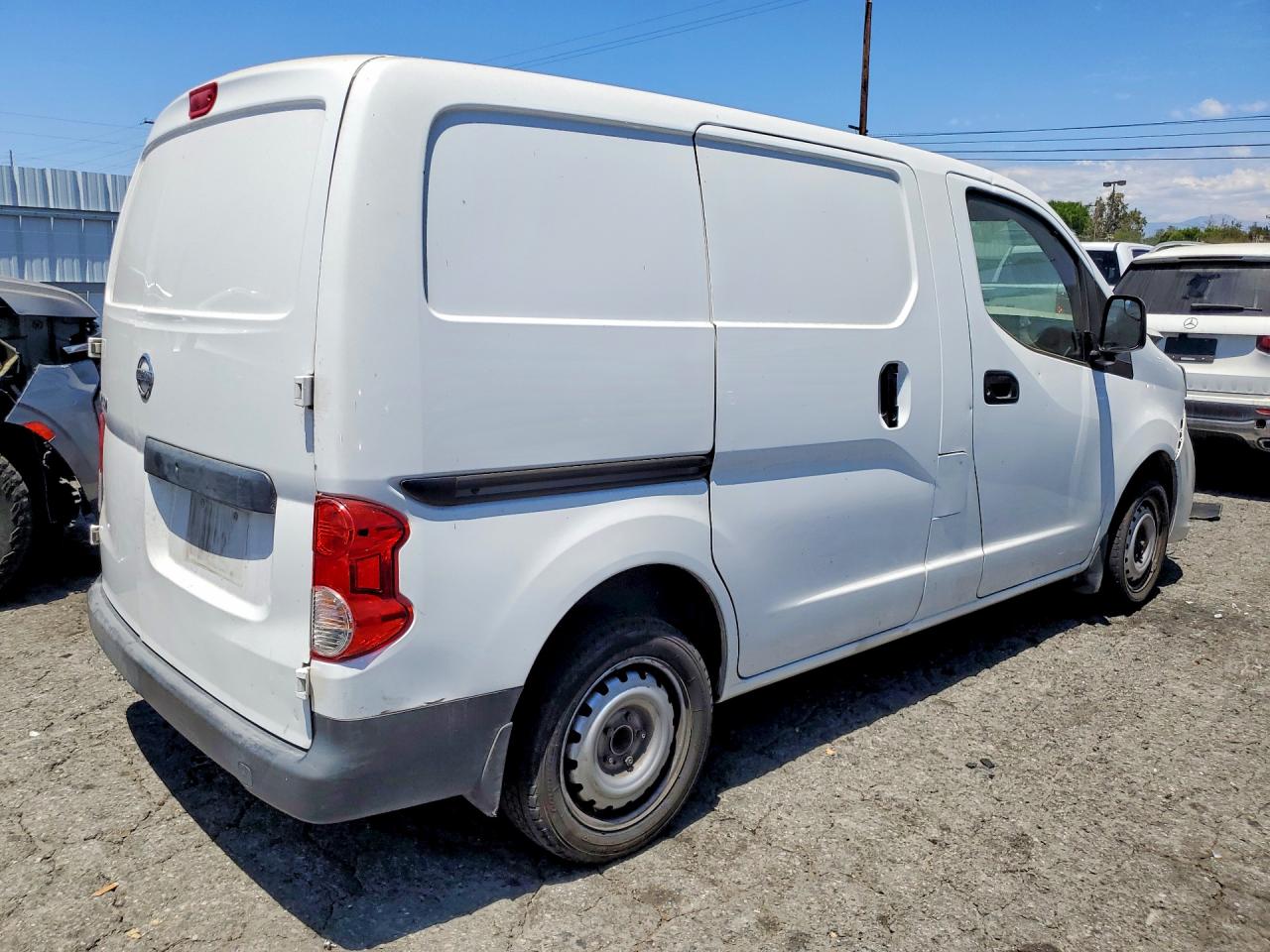 3N6CM0KN2LK691729 · 2020 NISSAN NV200 · 3/13