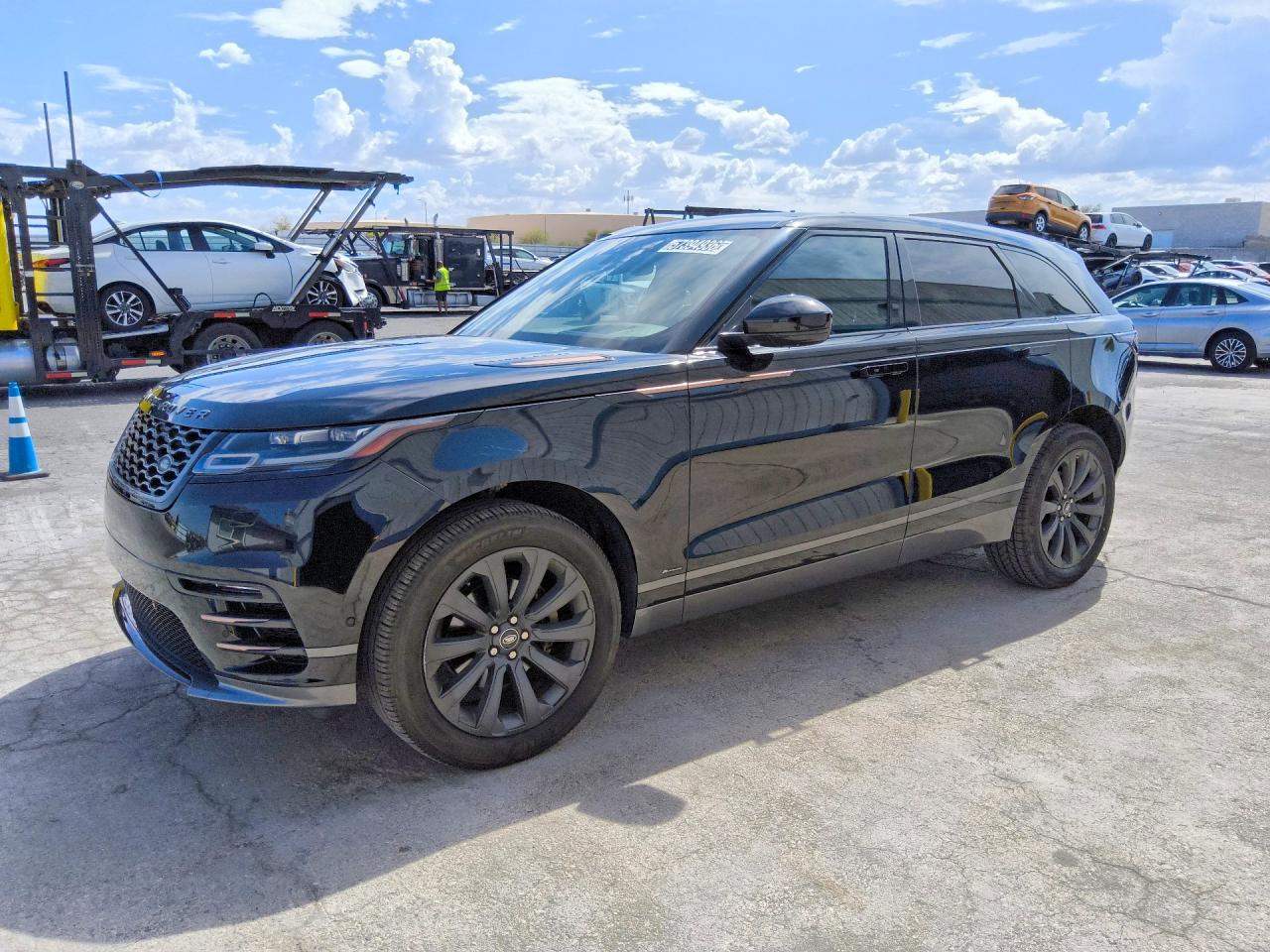 SALYL2RX5JA734725 · 2018 LAND ROVER RANGE ROVER VELAR