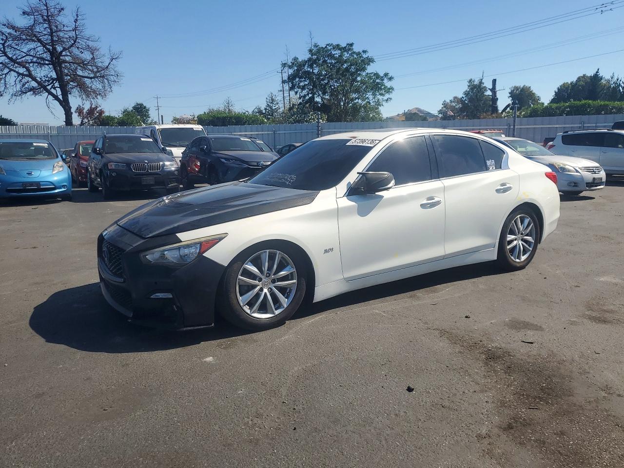 JN1EV7AP1HM737016 · 2017 INFINITI Q50