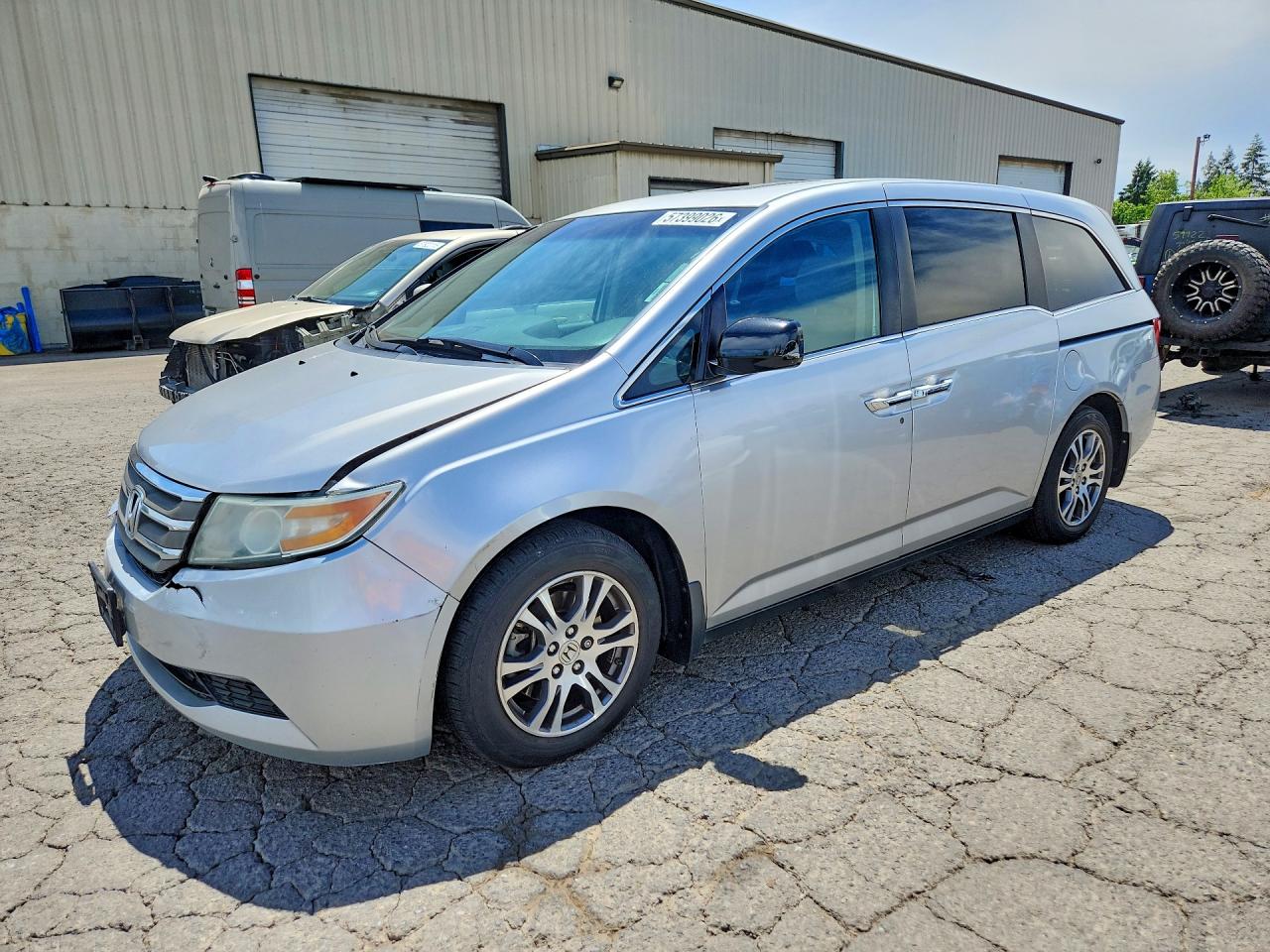 5FNRL5H47BB086530 · 2011 HONDA ODYSSEY