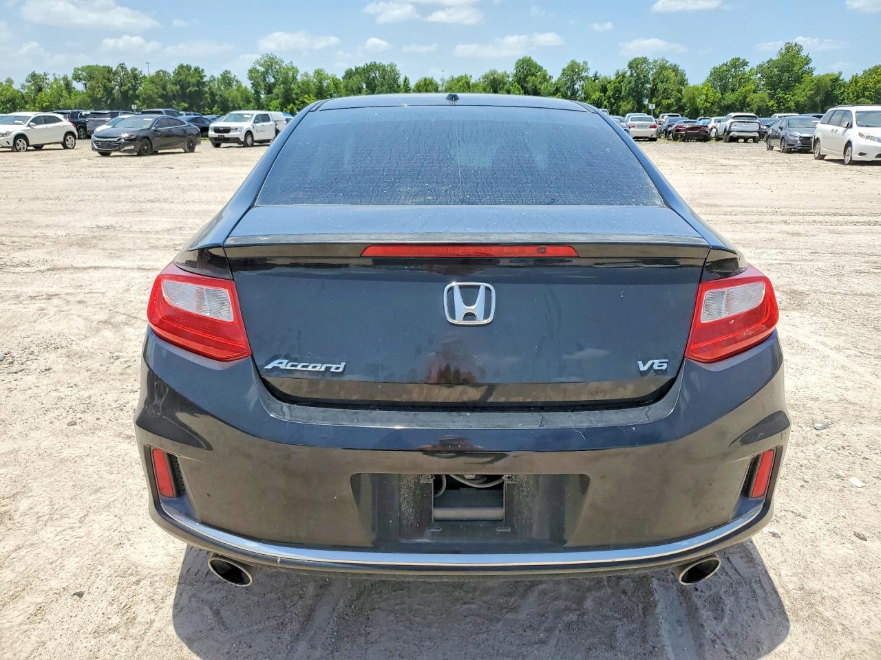 1HGCT2B87FA004828 · 2015 HONDA ACCORD · 6/13