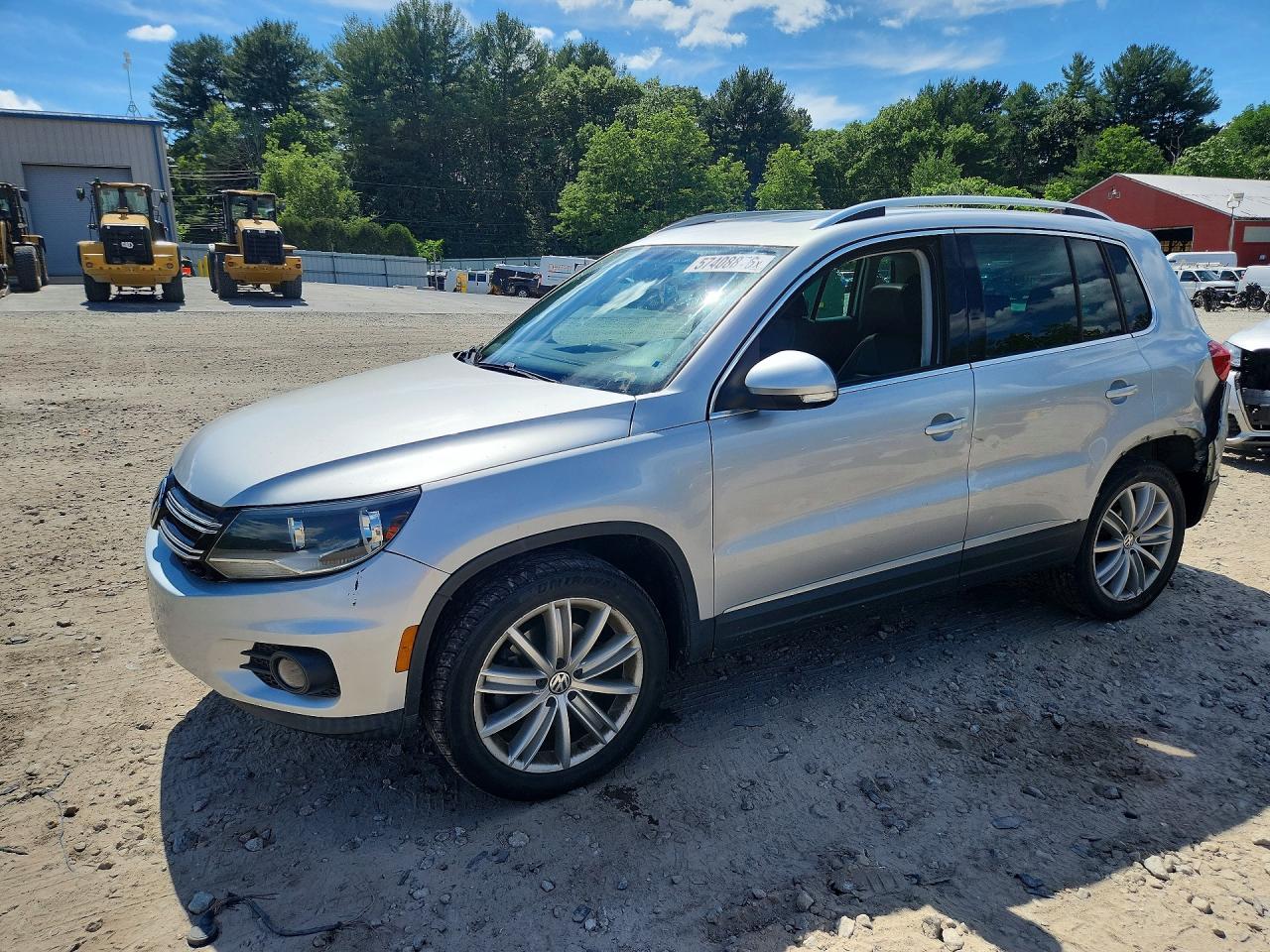 WVGAV7AX7CW534779 · 2012 VOLKSWAGEN TIGUAN