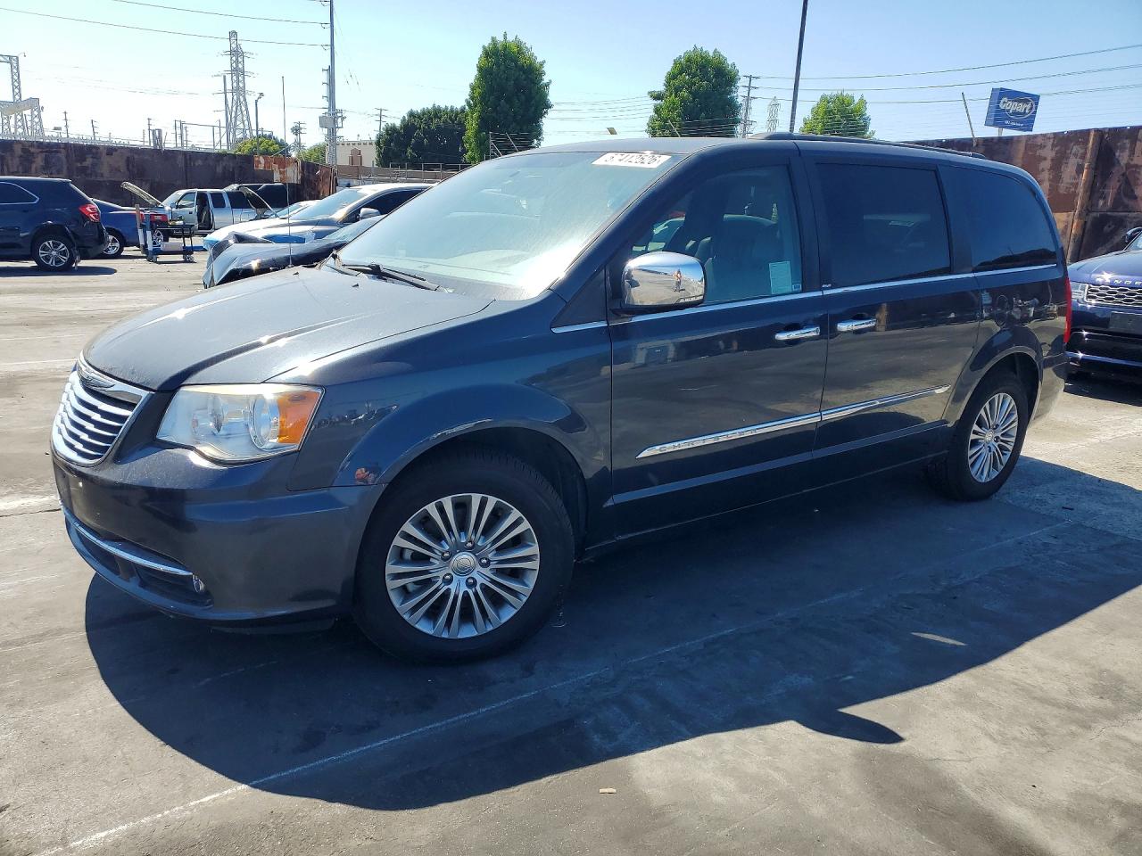 2C4RC1CG8DR622869 · 2013 CHRYSLER TOWN & COUNTRY