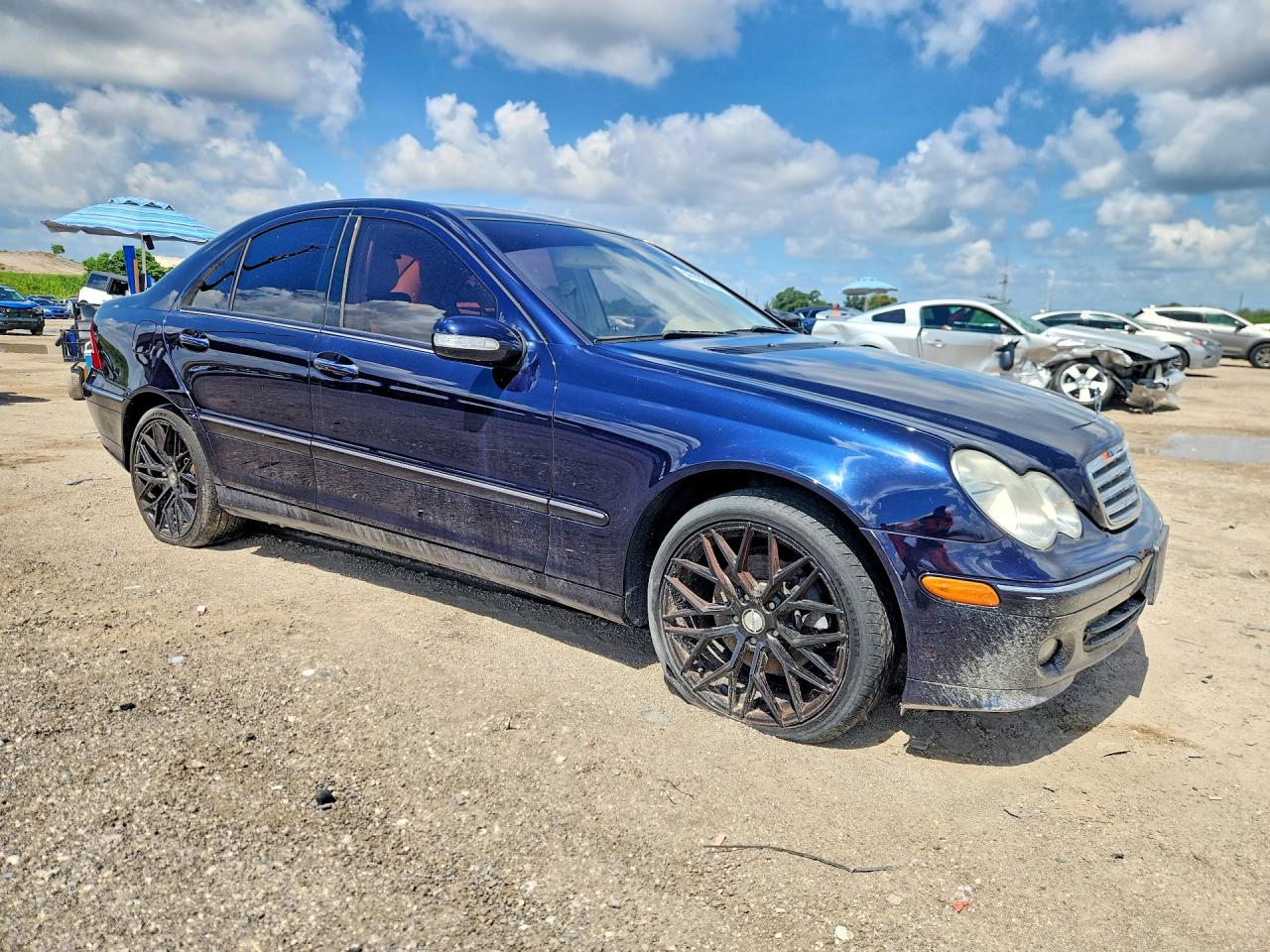 WDBRF92H07F868180 · 2007 MERCEDES-BENZ C · 4/13