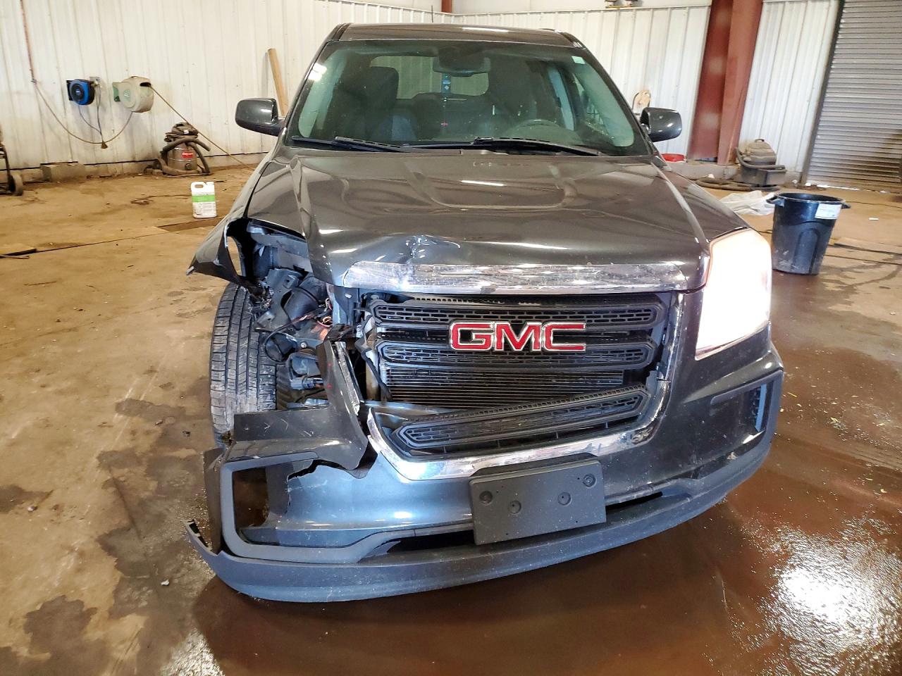 2GKALMEK8H6283445 · 2017 GMC TERRAIN · 5/13