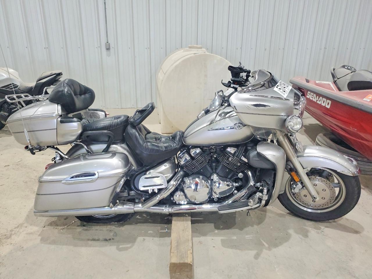 JYAVP04E95A008246 · 2005 YAMAHA XVZ13