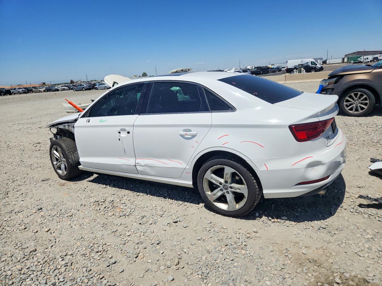 WAUB8GFFXH1023018 · 2017 AUDI A3 · 2/13