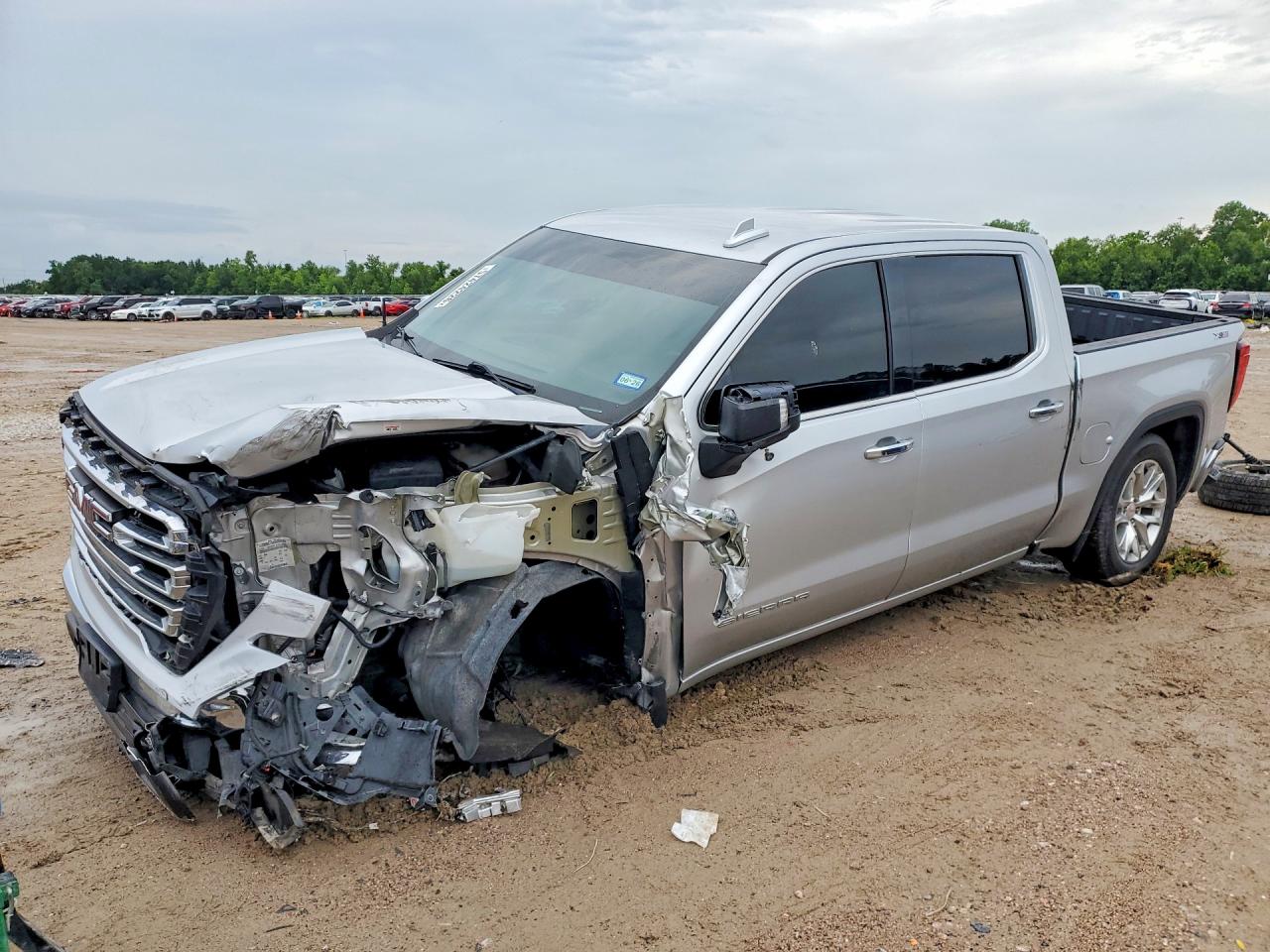 3GTU9DEL8LG326372 · 2020 GMC SIERRA