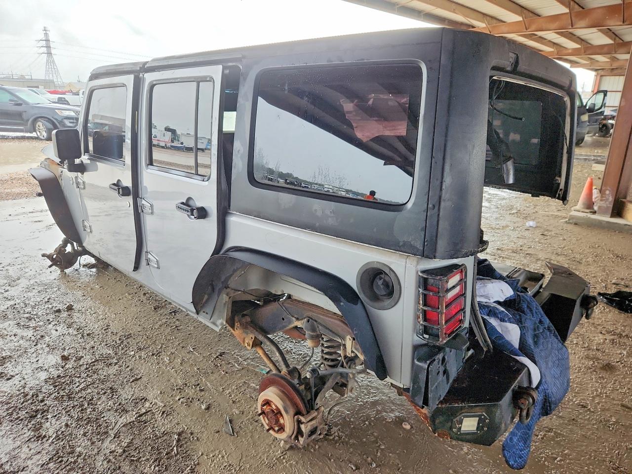 1C4BJWDG8EL238894 · 2014 JEEP WRANGLER UNLIMITED · 2/13