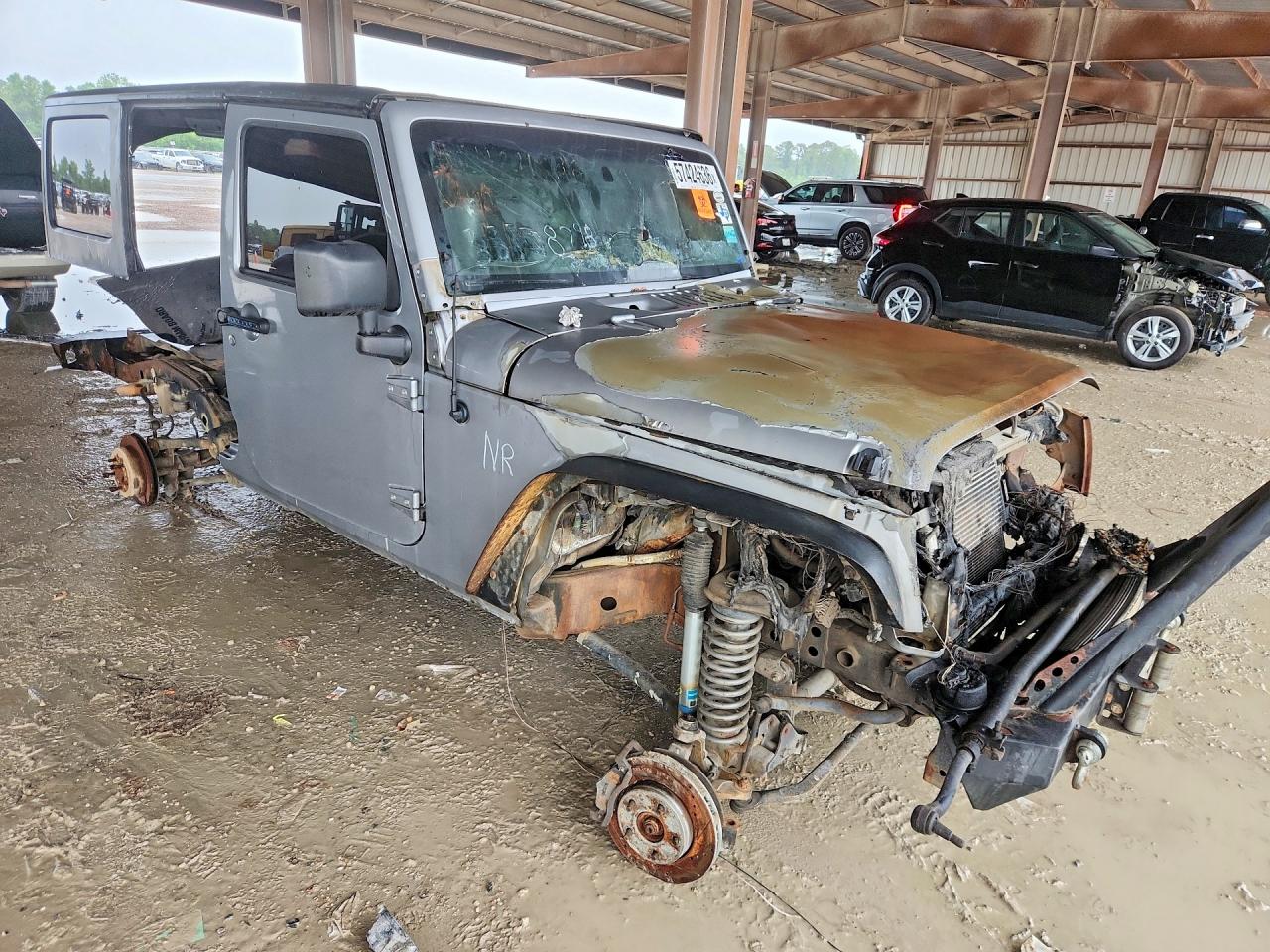 1C4BJWDG8EL238894 · 2014 JEEP WRANGLER UNLIMITED · 4/13