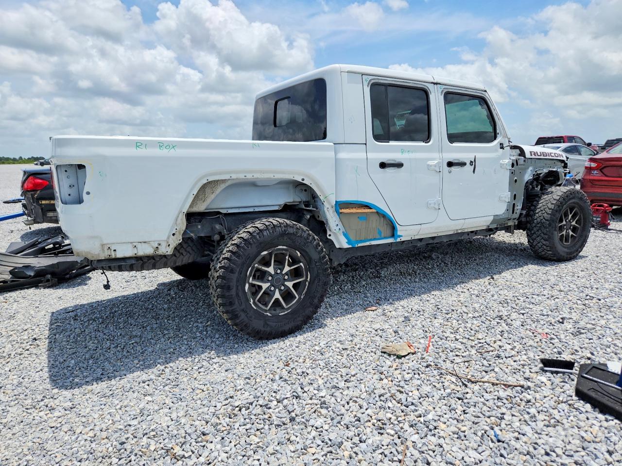 1C6JJTBG2RL104795 · 2024 JEEP GLADIATOR · 3/14