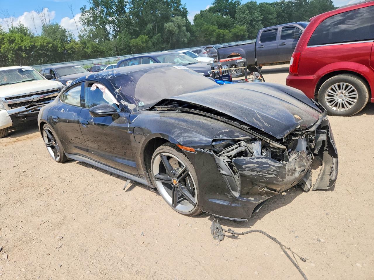 WP0AC2Y11MSA62167 · 2021 PORSCHE TAYCAN · 4/12
