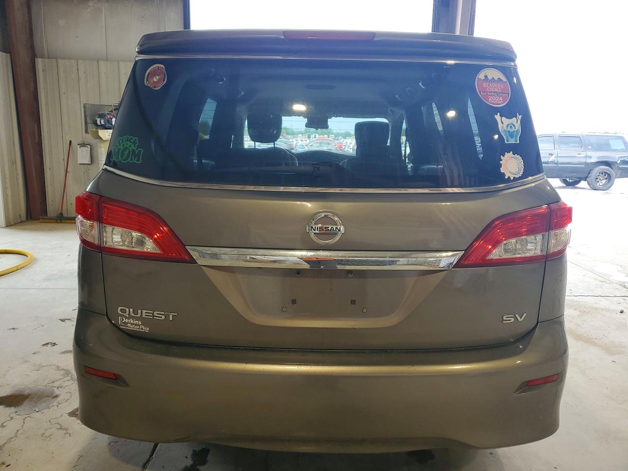 JN8AE2KP8G9150976 · 2016 NISSAN QUEST · 6/13