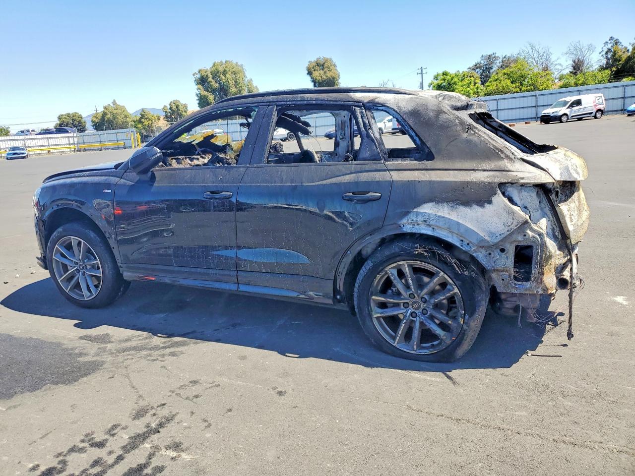 WA1EECF32R1042665 · 2024 AUDI Q3 · 2/11
