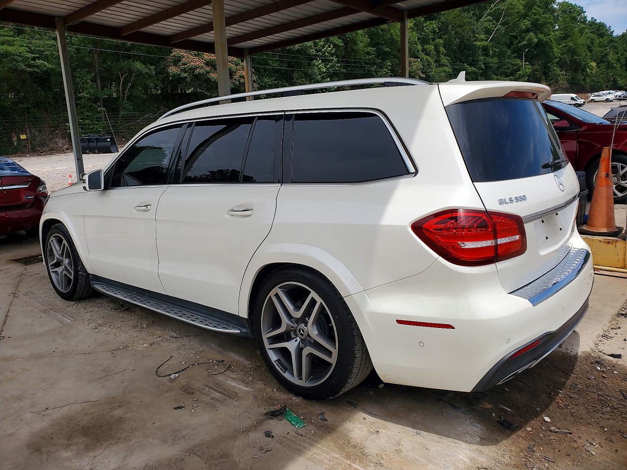 4JGDF7DEXJB110361 · 2018 MERCEDES-BENZ GLS · 2/12