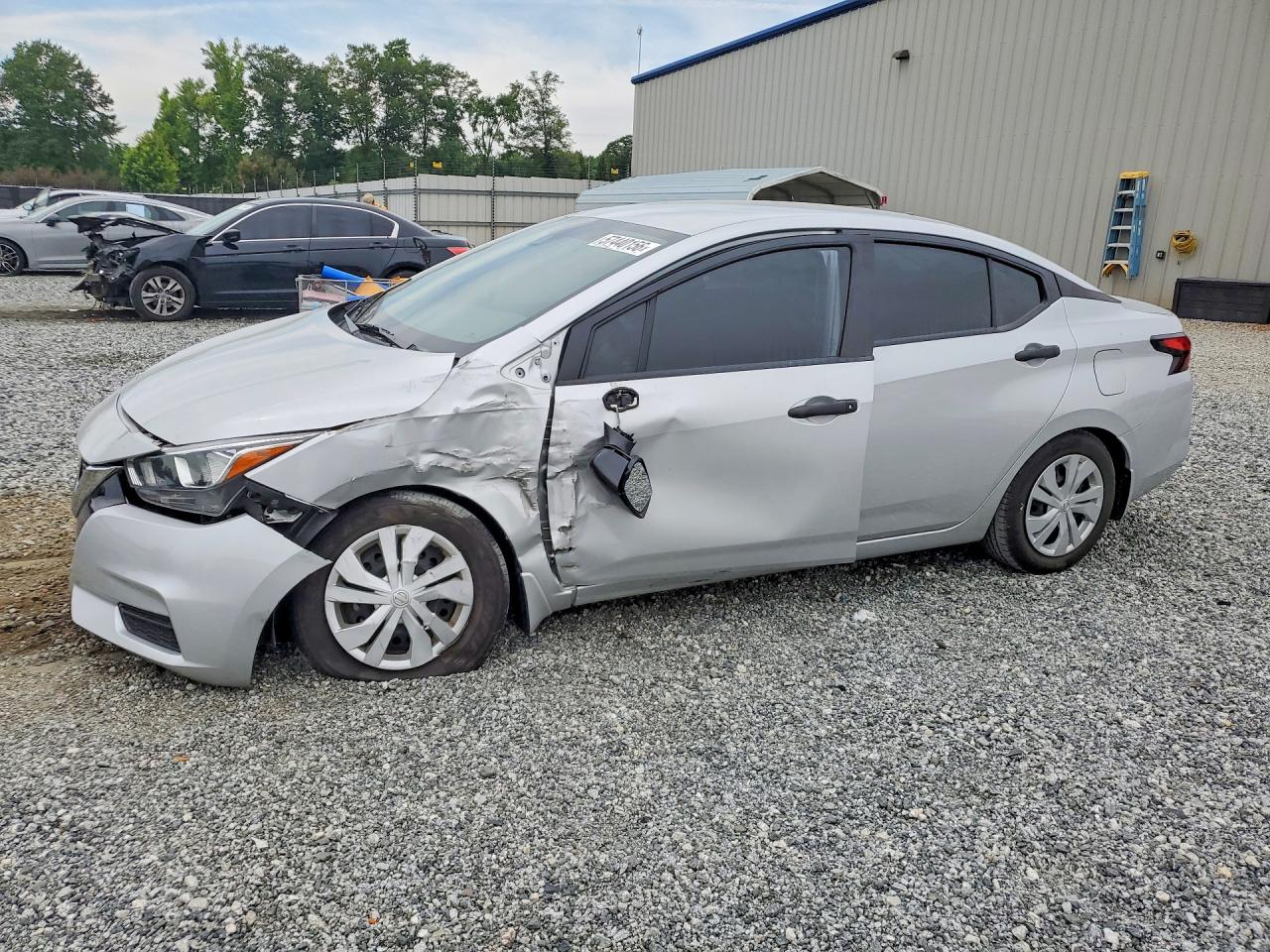 3N1CN8DV7ML907861 · 2021 NISSAN VERSA