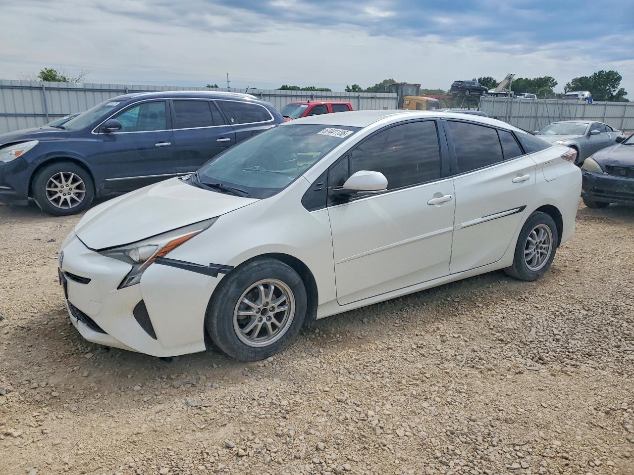 JTDKARFU7G3506485 · 2016 TOYOTA PRIUS