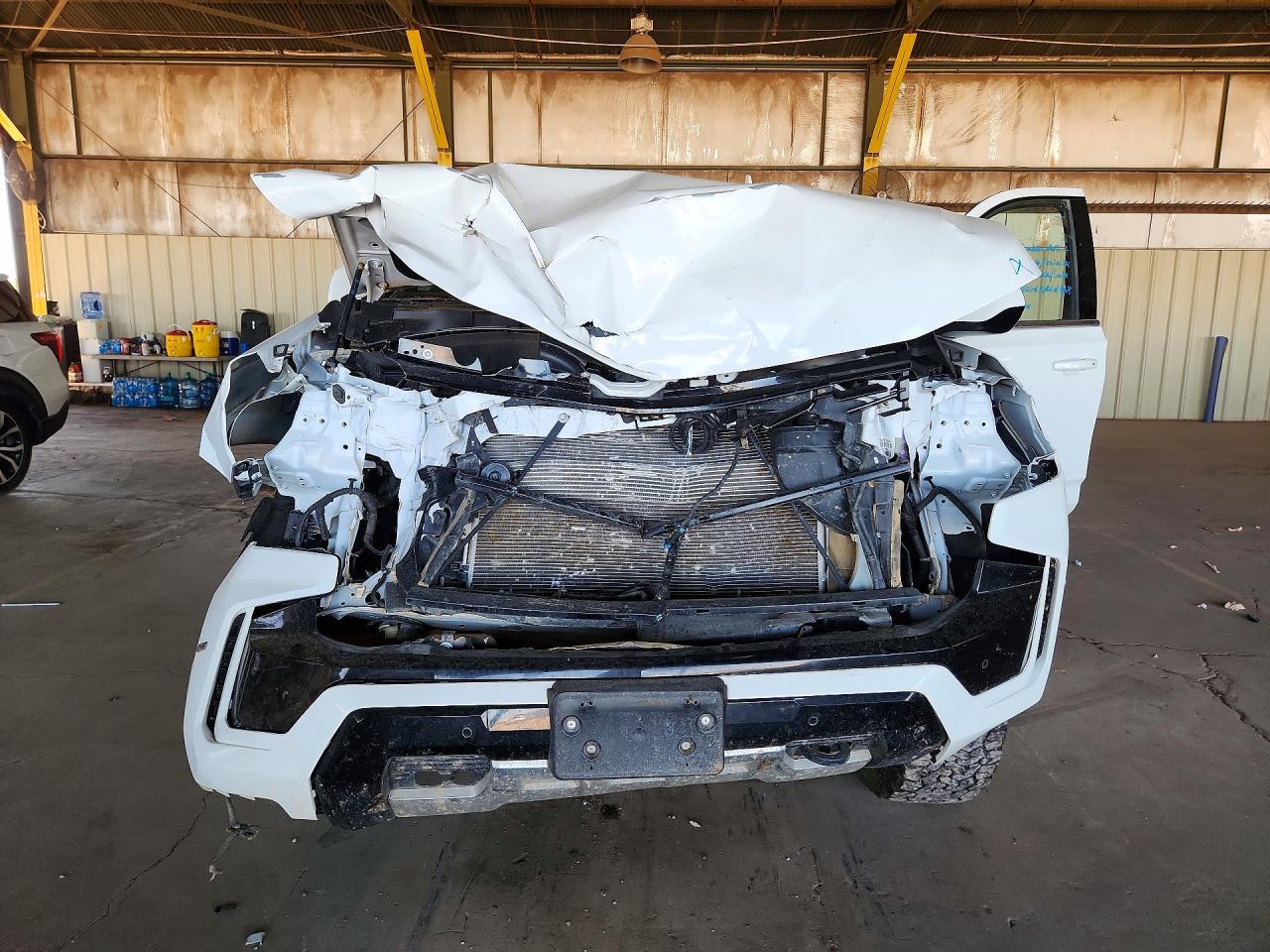 1GNSKLED8RR159803 · 2024 CHEVROLET TAHOE · 5/13