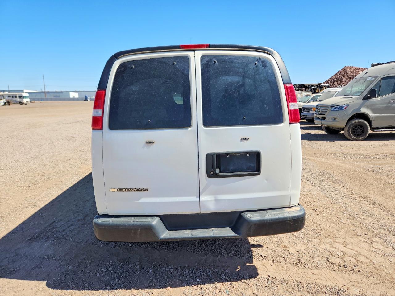 1GAZGNFG6L1251407 · 2020 CHEVROLET EXPRESS G3500 · 6/13
