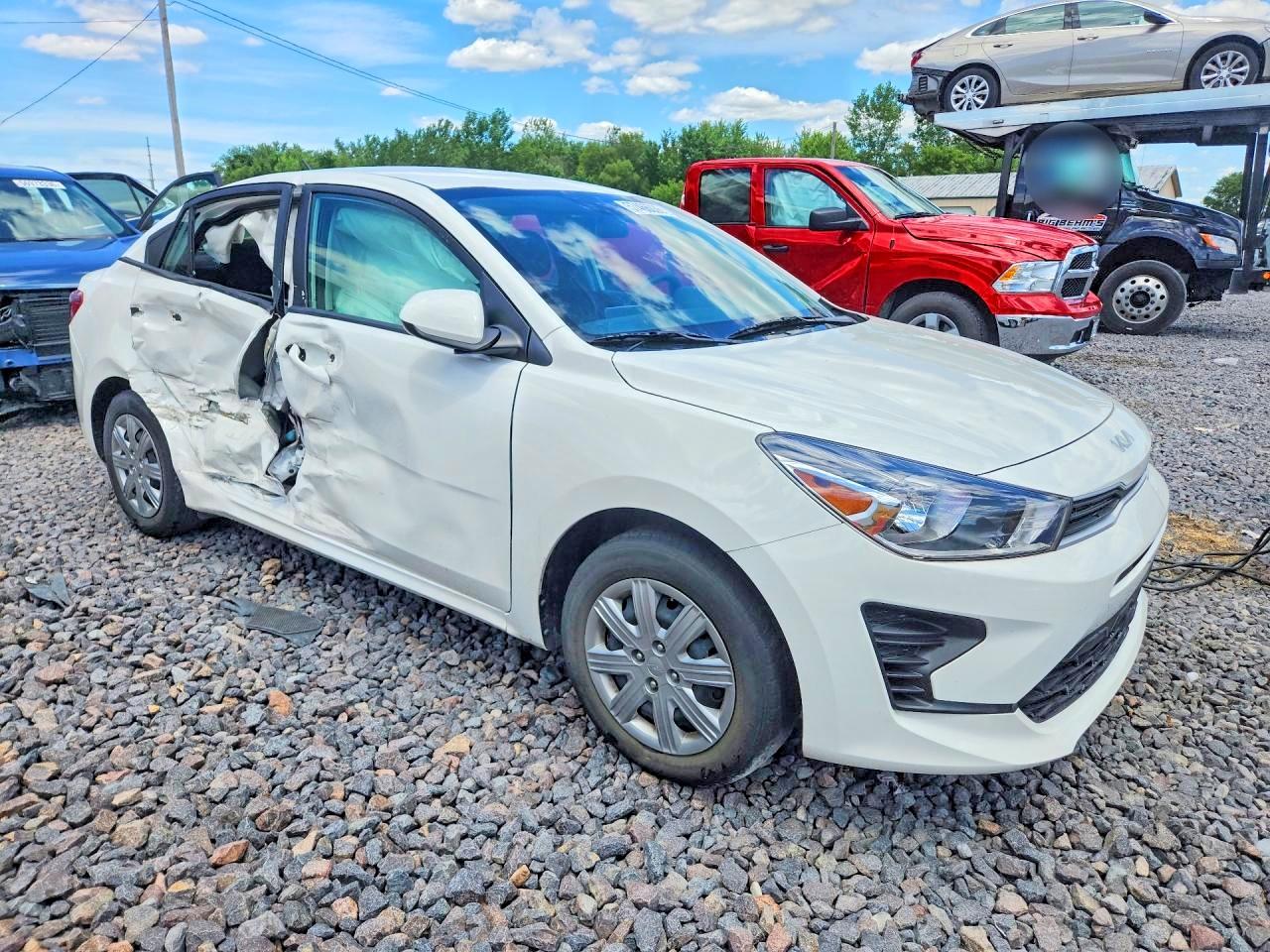 3KPA24AD7PE530085 · 2023 KIA RIO · 4/12