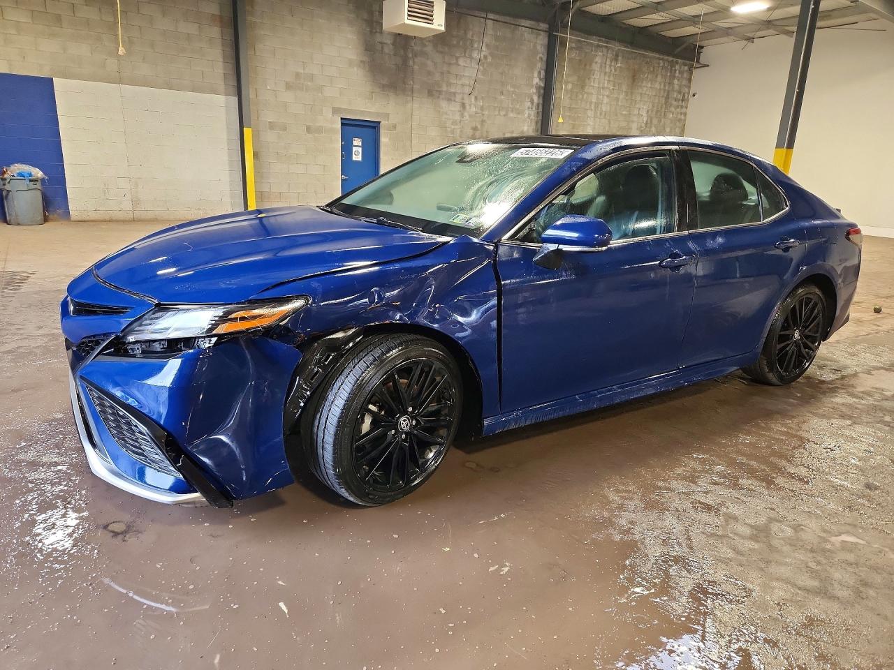 2023 TOYOTA CAMRY