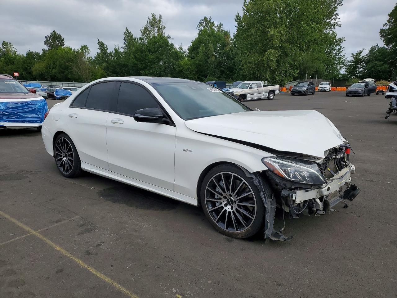 55SWF6EB4HU194727 · 2017 MERCEDES-BENZ C · 4/13