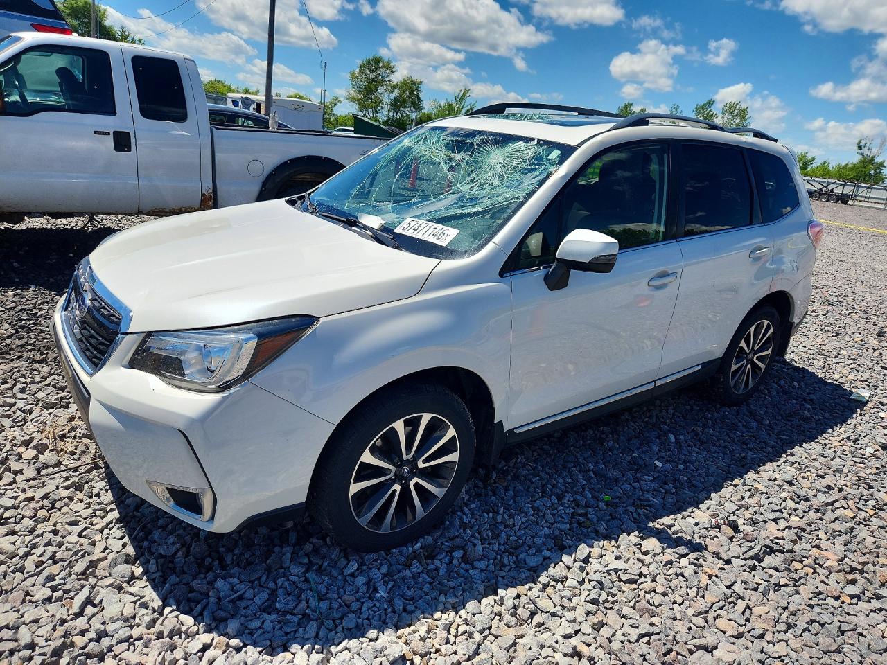 2017 SUBARU FORESTER