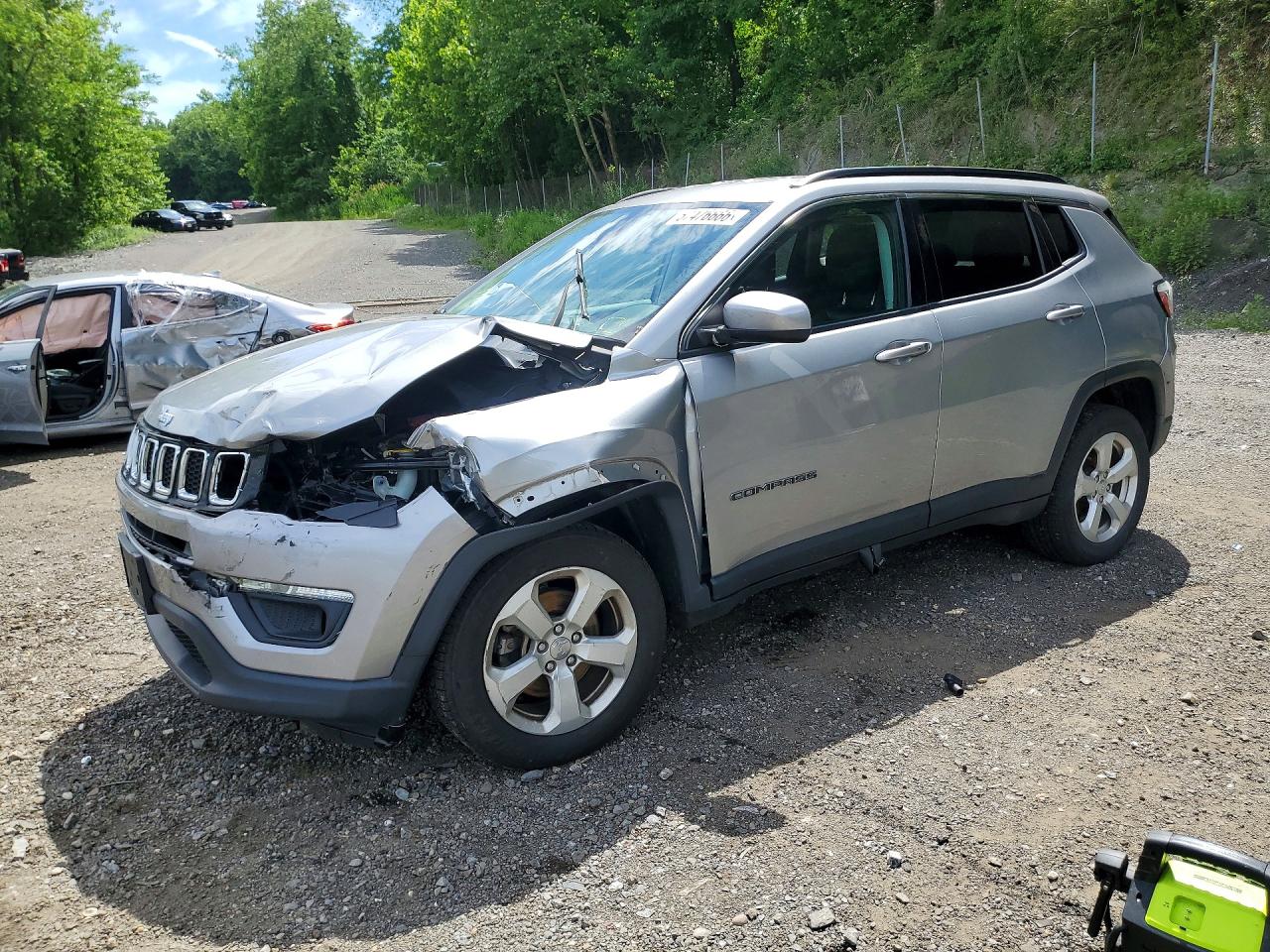 3C4NJDBB8KT628970 · 2019 JEEP COMPASS