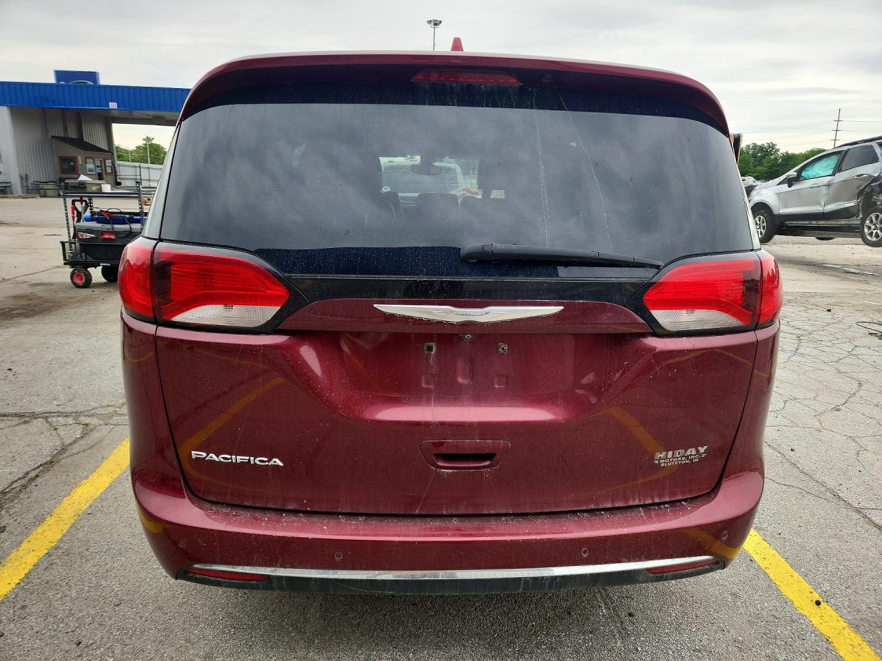 2C4RC1EG1HR628354 · 2017 CHRYSLER PACIFICA · 6/13