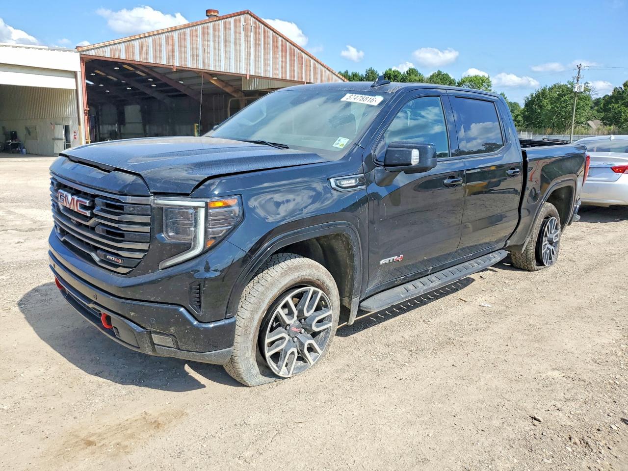 1GTUUEE88TZ141223 · 2026 GMC SIERRA