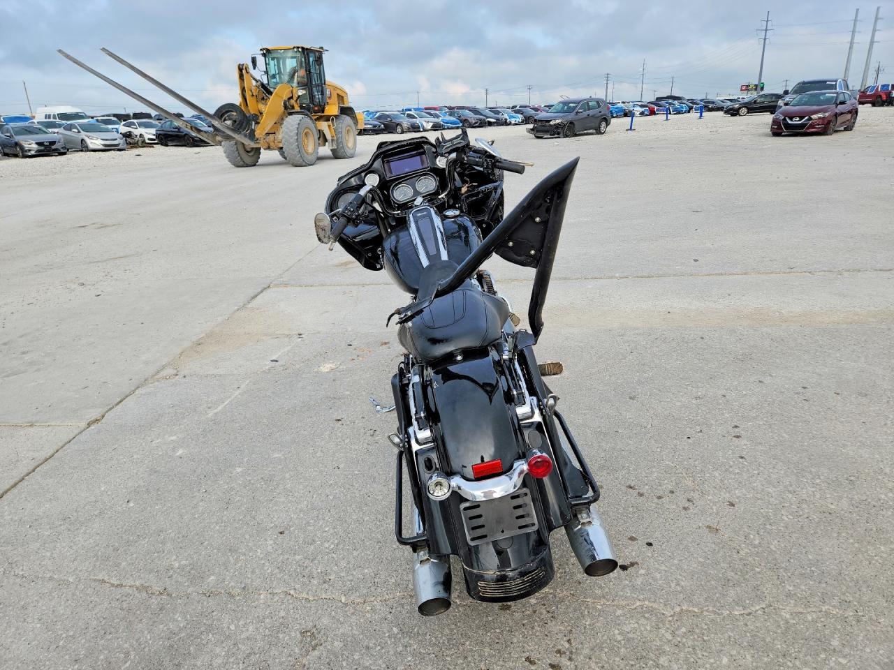 1HD1KTP16MB601937 · 2021 HARLEY-DAVIDSON FLTRXS · 4/8