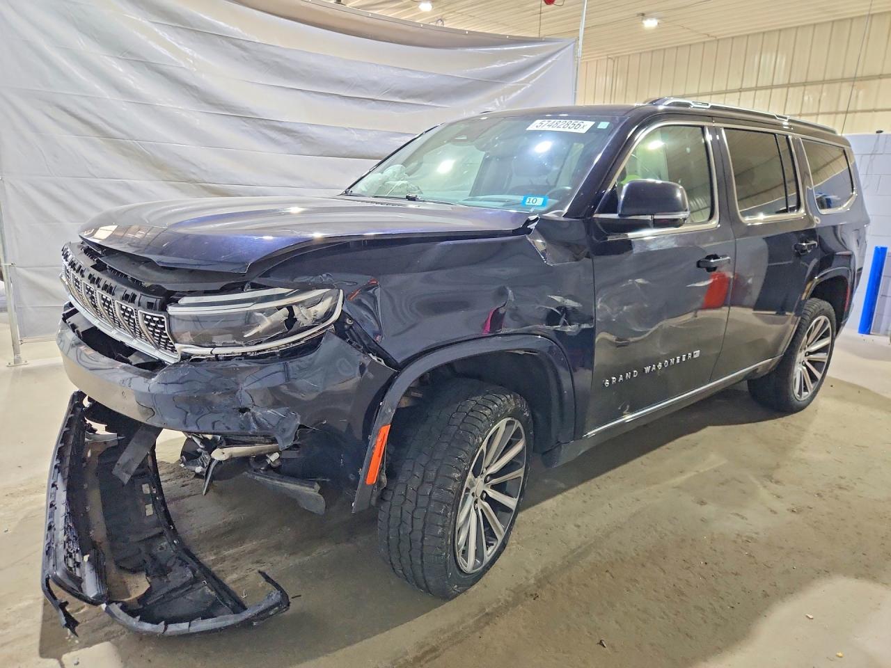 1C4SJVFJ1NS183925 · 2022 JEEP GRAND WAGONEER