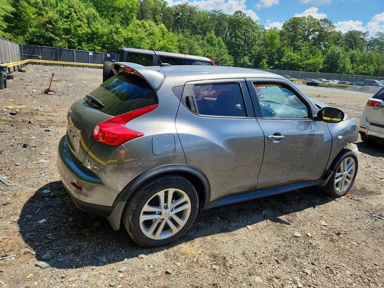 JN8AF5MVXBT017982 · 2011 NISSAN JUKE · 3/12