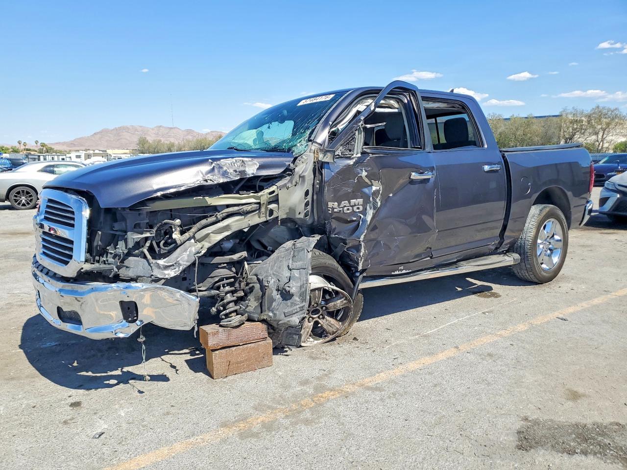 1C6RR6LT8ES384439 · 2014 RAM 1500