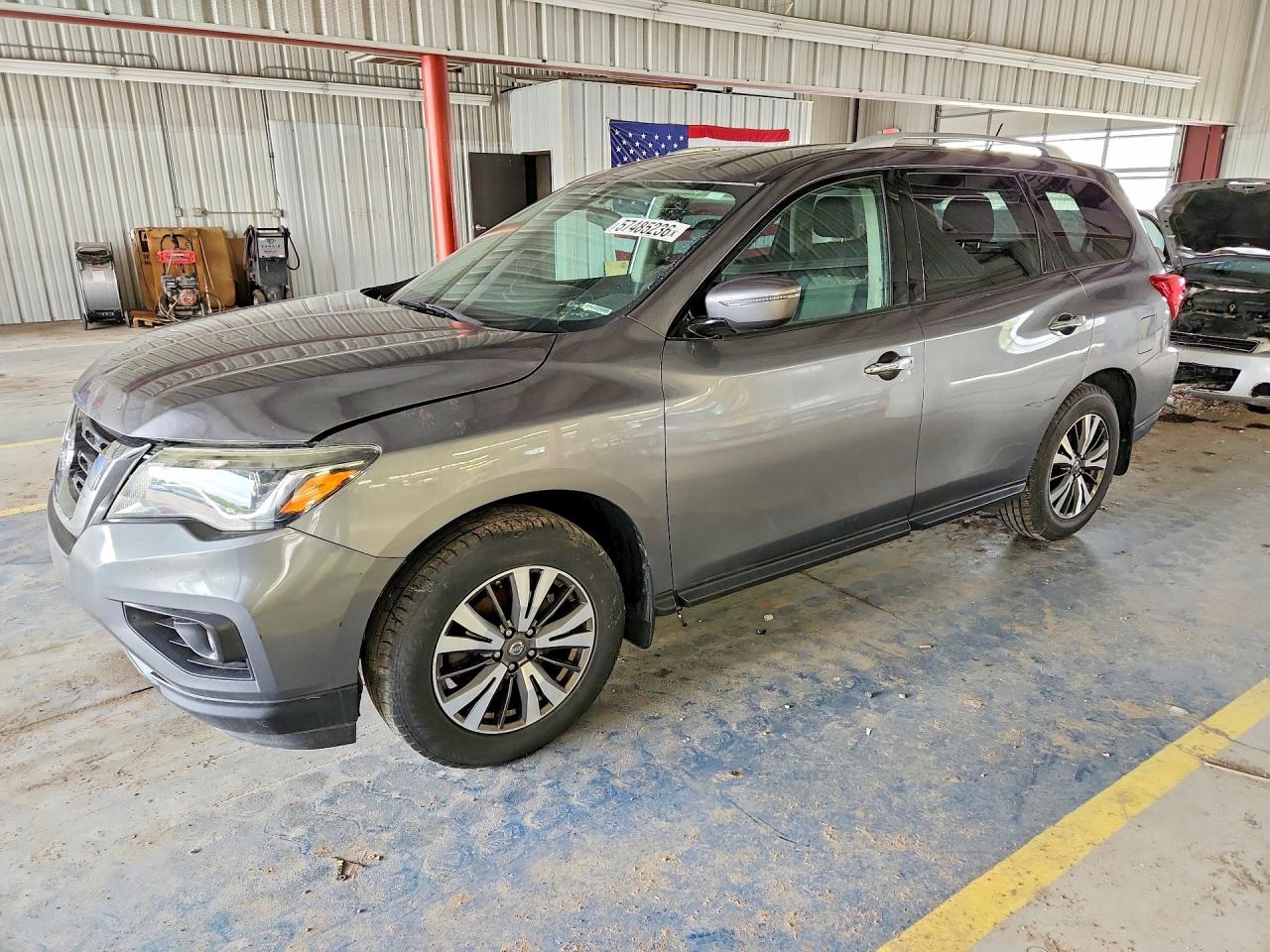 5N1DR2MM3HC911557 · 2017 NISSAN PATHFINDER