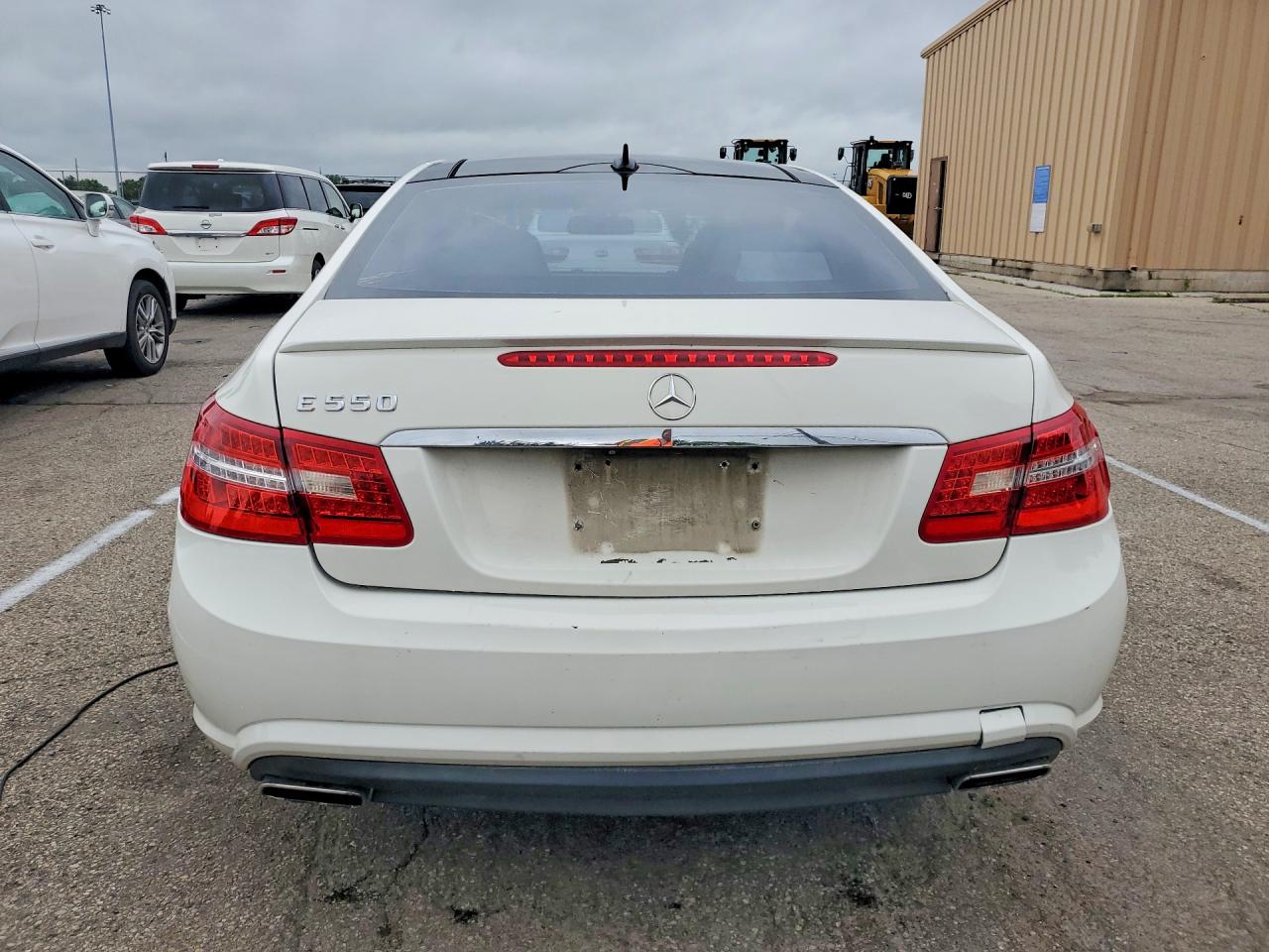 WDDKJ7CB9BF076754 · 2011 MERCEDES-BENZ E · 6/12