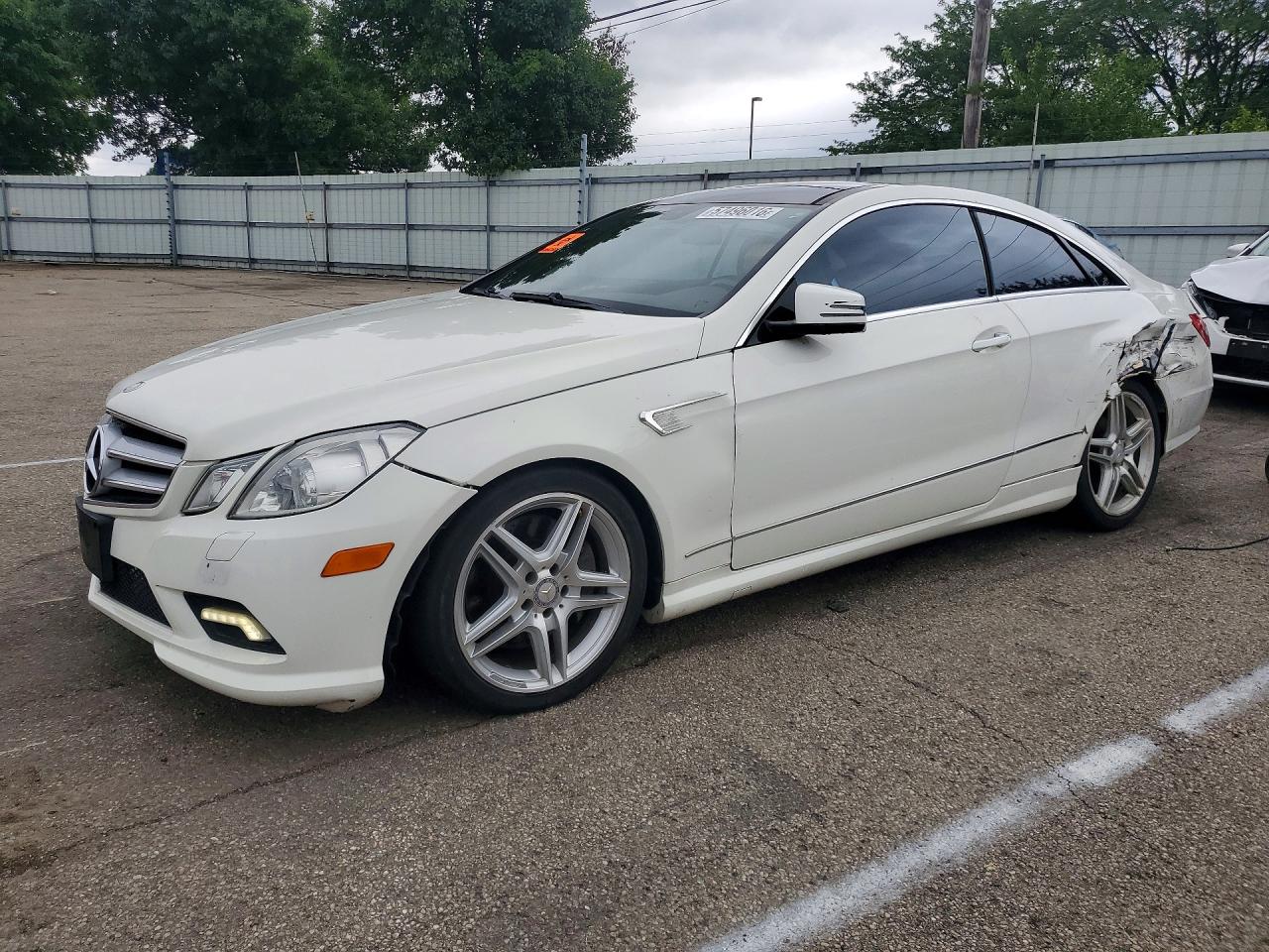 WDDKJ7CB9BF076754 · 2011 MERCEDES-BENZ E