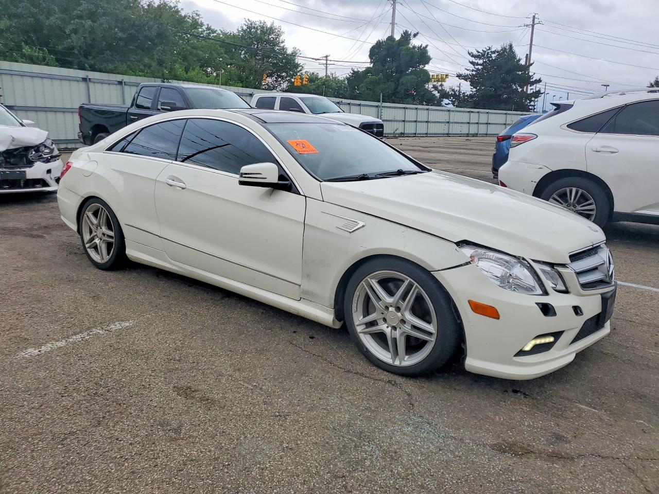 WDDKJ7CB9BF076754 · 2011 MERCEDES-BENZ E · 4/12
