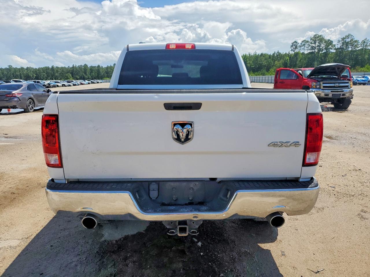 1C6RR7KT5KS518195 · 2019 RAM 1500 CLASSIC · 6/12