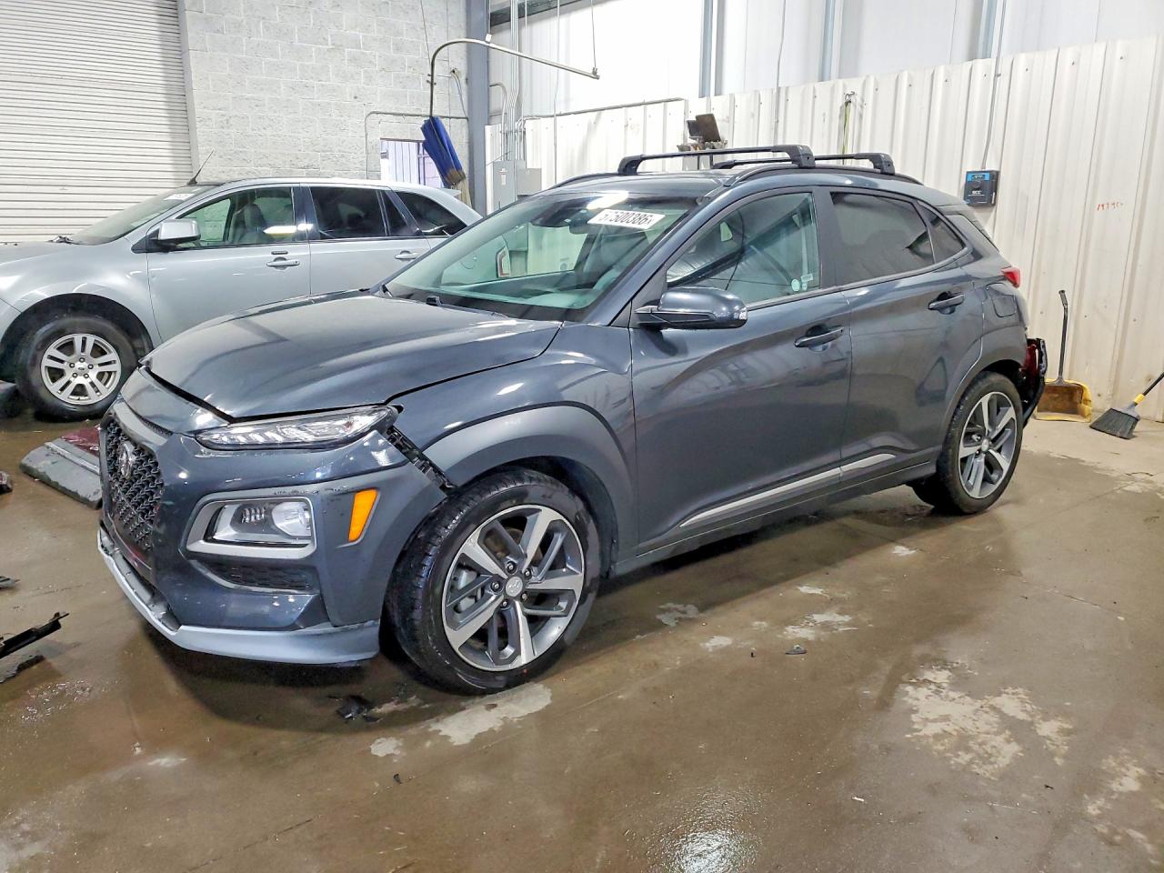 KM8K33A57LU522967 · 2020 HYUNDAI KONA