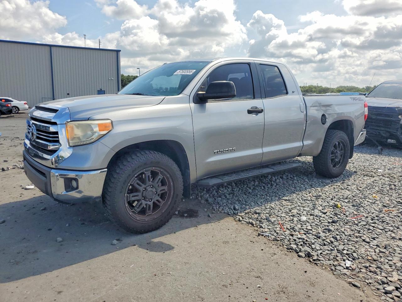 5TFRM5F14GX106851 · 2016 TOYOTA TUNDRA