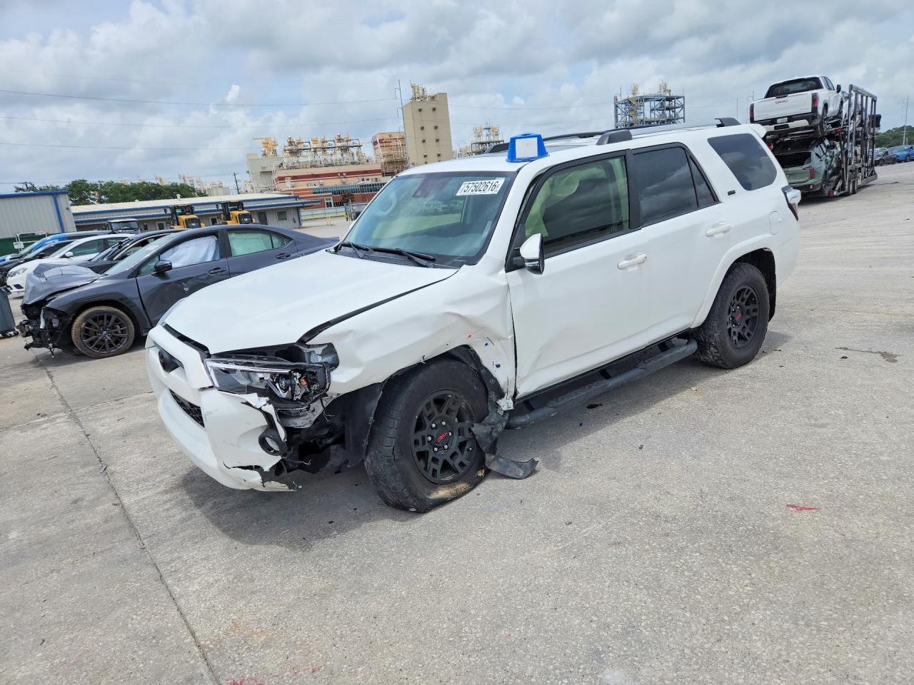 JTENU5JR1P6181083 · 2023 TOYOTA 4RUNNER