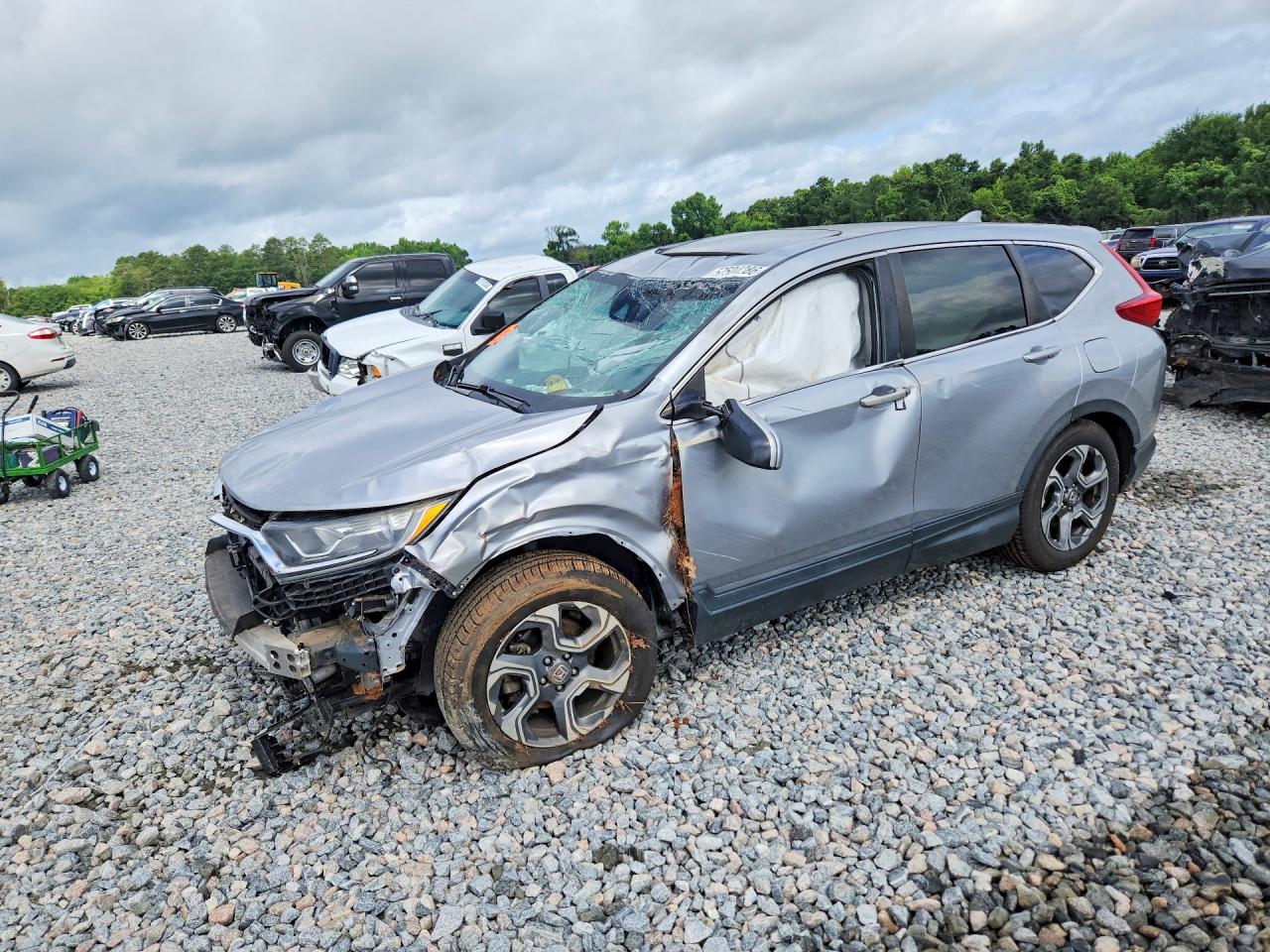 5J6RW1H55KA021610 · 2019 HONDA CR-V